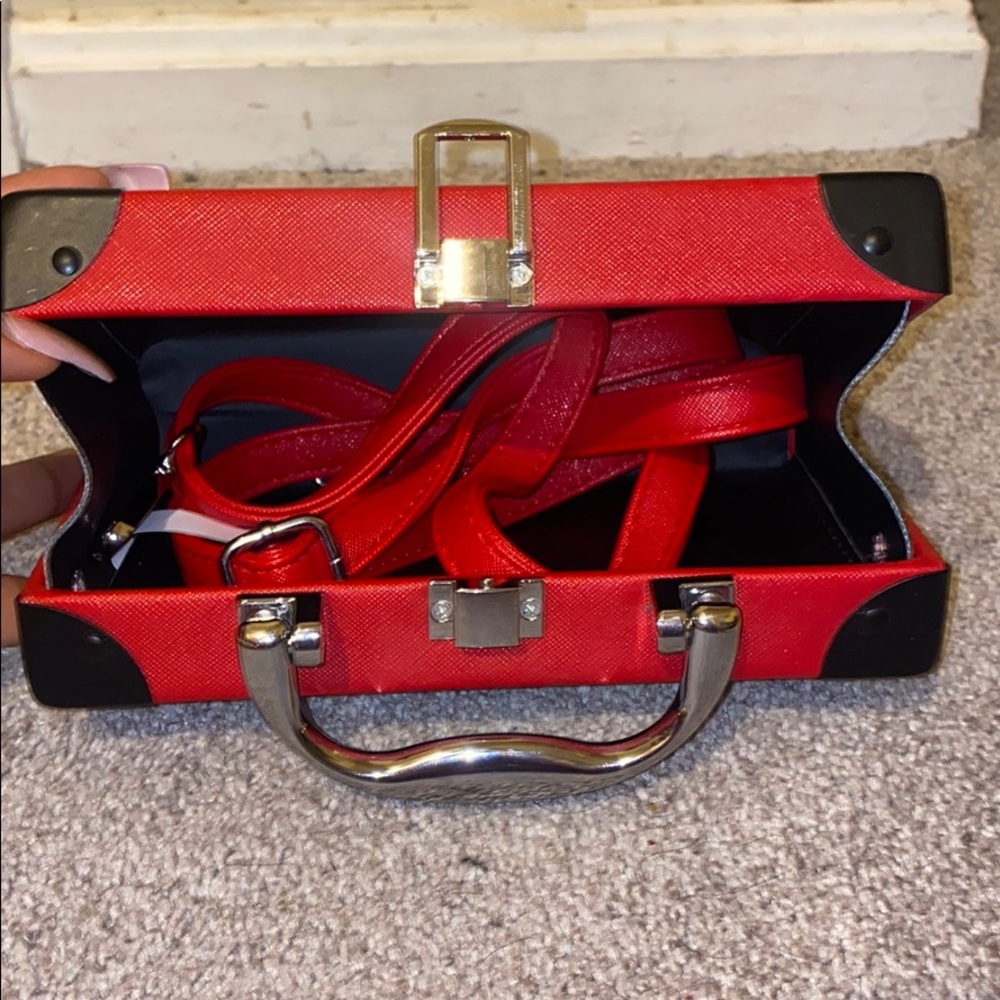 Handbag - Picture 3 of 3